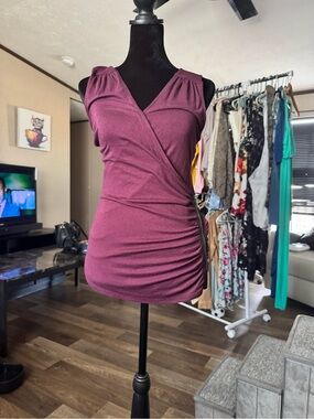 Banana Republic Size S Burgundy Ruched Wrap Top Side Zipper Sleeveless